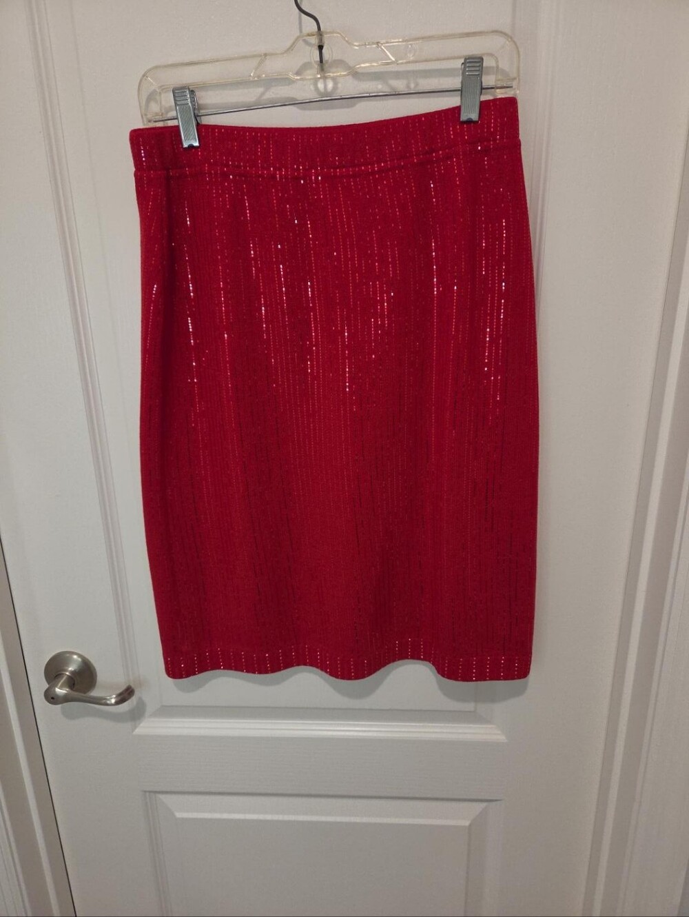 St. John Evening Marie Gray Size 10 Red Shimmer Knit Pencil Skirt USA
